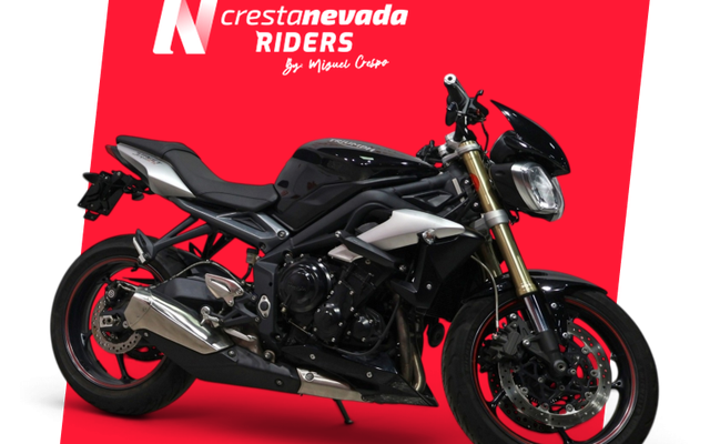 Triumph Street Triple 675 A2