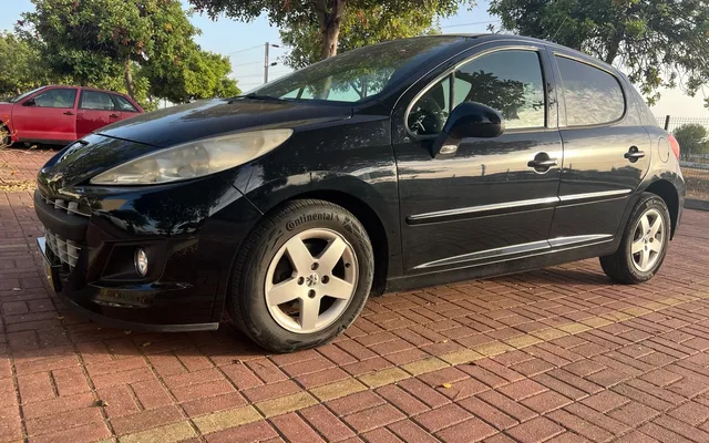 Peugeot 207 1.4 16V SE Sportium