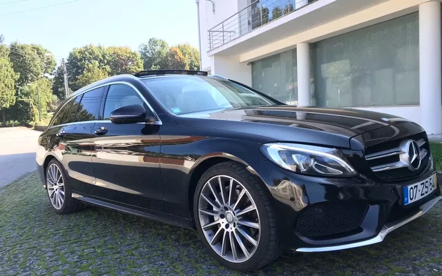Mercedes-Benz C 200 (BlueTEC) d Station 7G-TRONIC AMG Line
