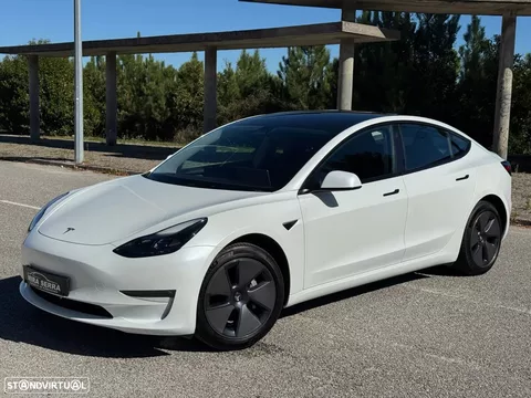 Tesla Model 3 Long Range Tração Traseira
