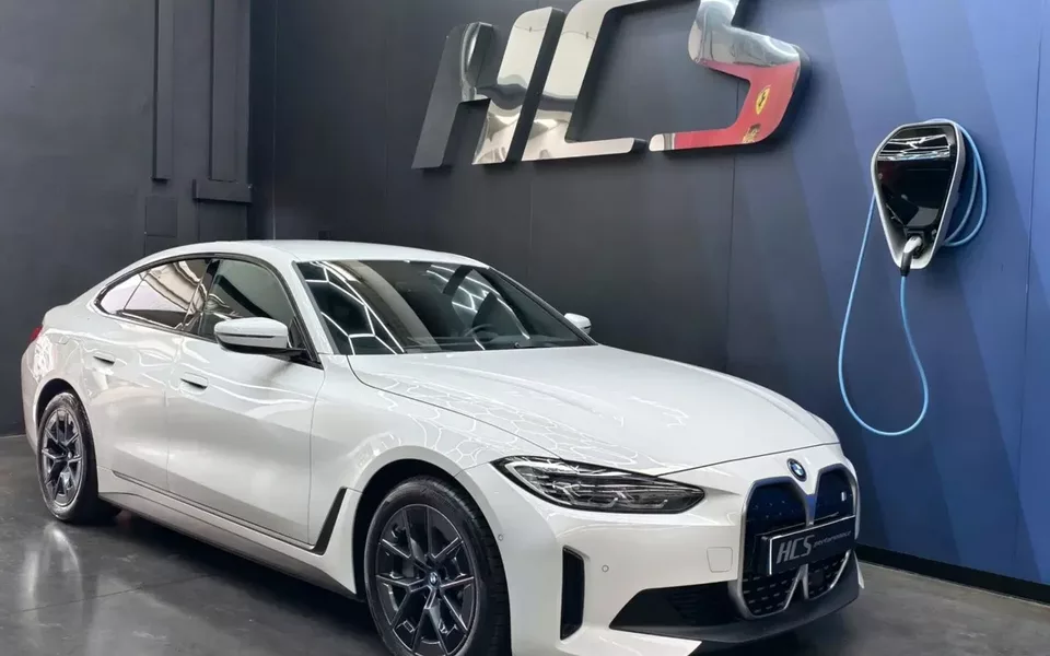 BMW i4 eDrive40