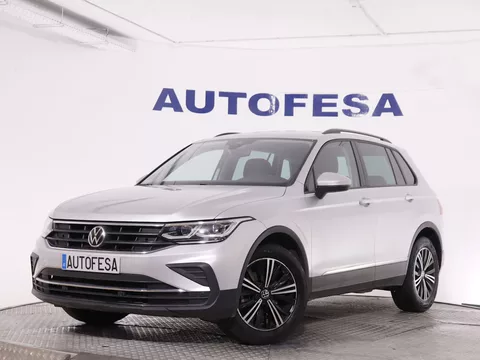 Volkswagen Tiguan 2.0 TDI LIFE 150CV 5P # IVA DEDUCIBLE, NAVY, PARKTRONIC