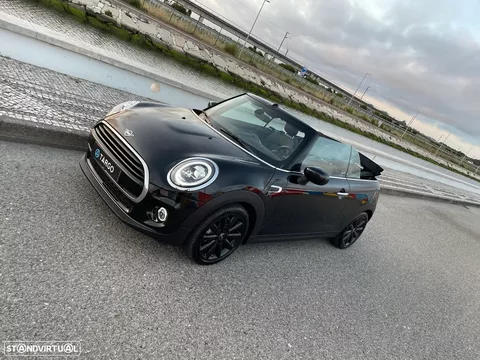 MINI Cabrio Cooper Auto.