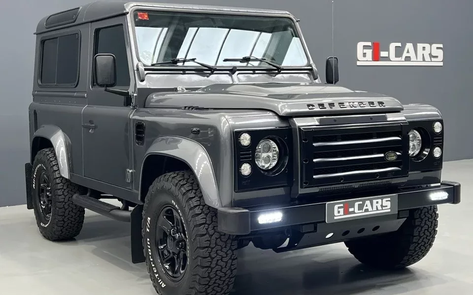 LAND-ROVER Defender Defender 90 SW E