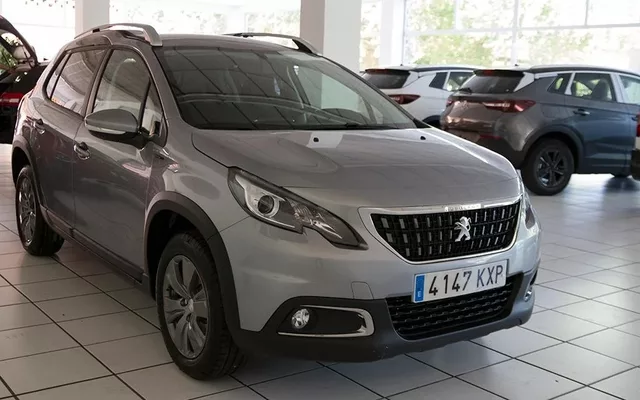 PEUGEOT 2008 2008 1.5 BlueHDI S&S Signature 100