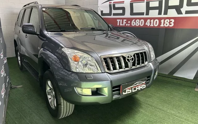 TOYOTA Land Cruiser Land Cruiser D-4D VXL