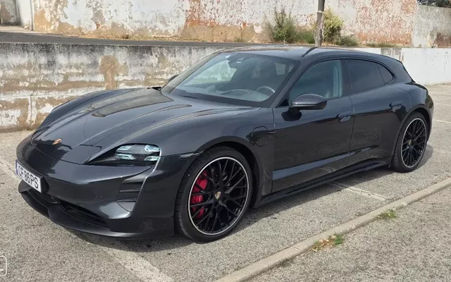 Porsche Taycan
