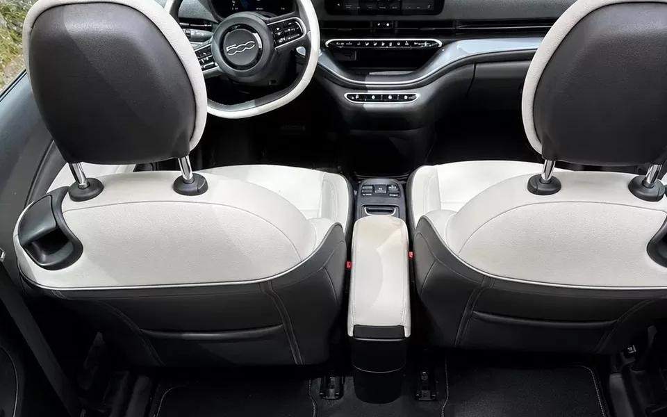 Fiat 500e C La Prima