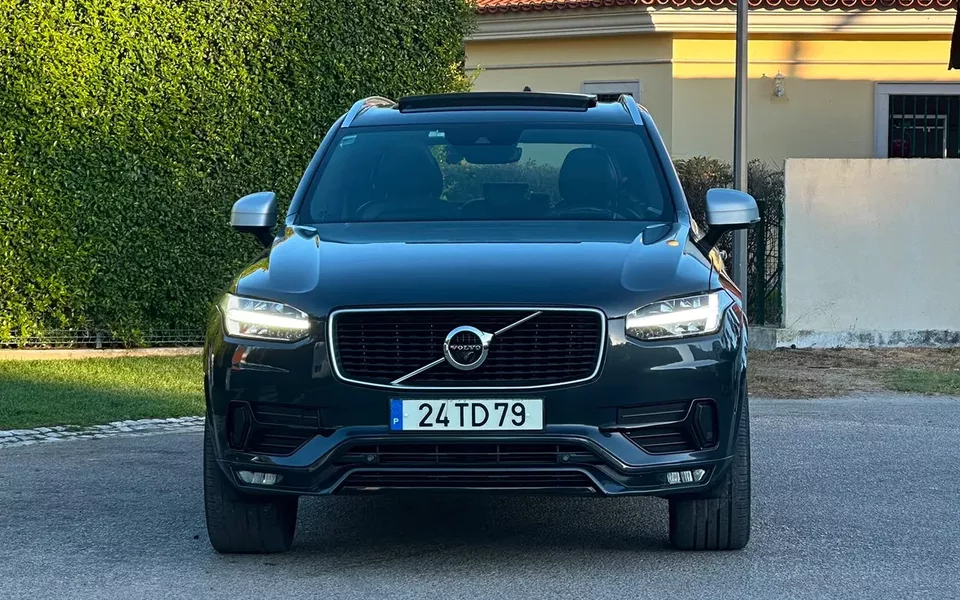 Volvo XC 90 2.0 D4 R-Design