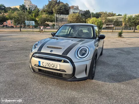 MINI 3 Portas Cooper SE