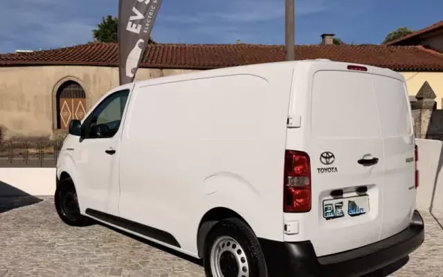 Toyota Proace Verso Electric 2024 (50 kWh) L1 (9L) Flow