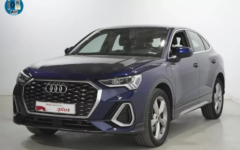 AUDI Q3 Q3 Sportback 45 TFSIe S line S-tronic