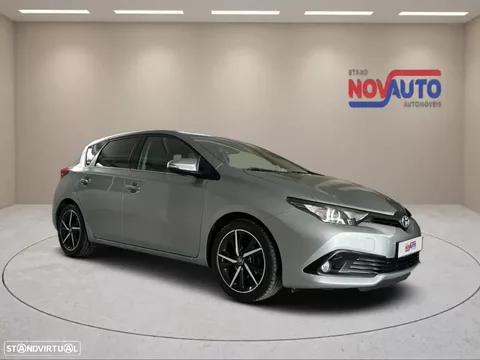 Toyota Auris 1.2T Exclusive