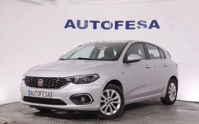 Fiat Tipo 1.6 MULTIJET LOUNGE AUTO 120CV 5P # PARKTRONIC,