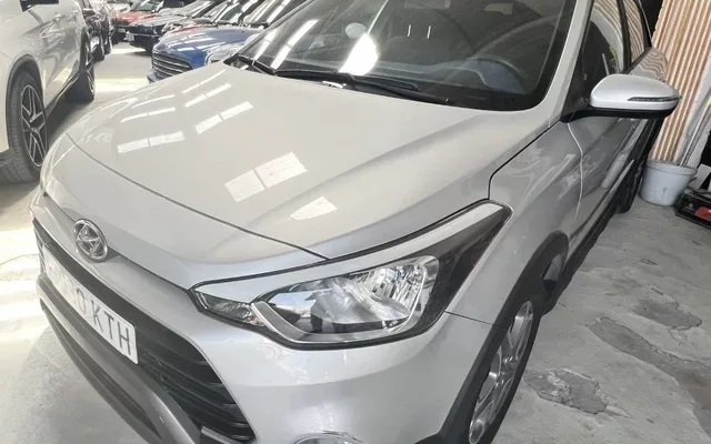 HYUNDAI i20 i20 1.0 TGDI Essence LX 100