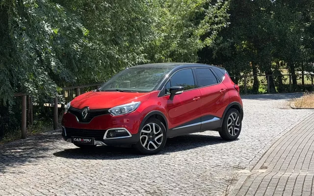 Renault Captur TCe 120 EDC Helly Hansen