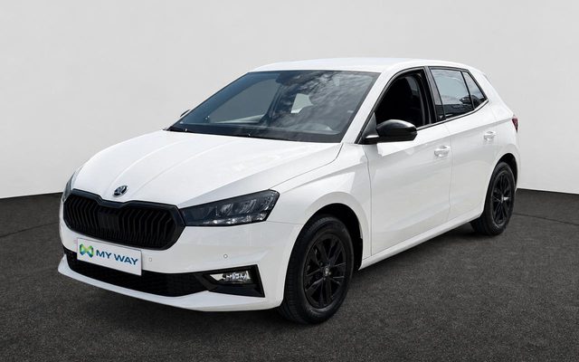 SKODA Fabia GARANTIE CARPLAY CAMERA SENSOREN FULL LED ZETEL VERW.