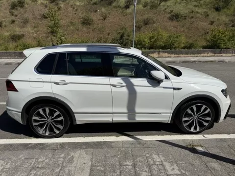 VOLKSWAGEN Tiguan Tiguan 2.0TDI Sport 4Motion DSG 110kW