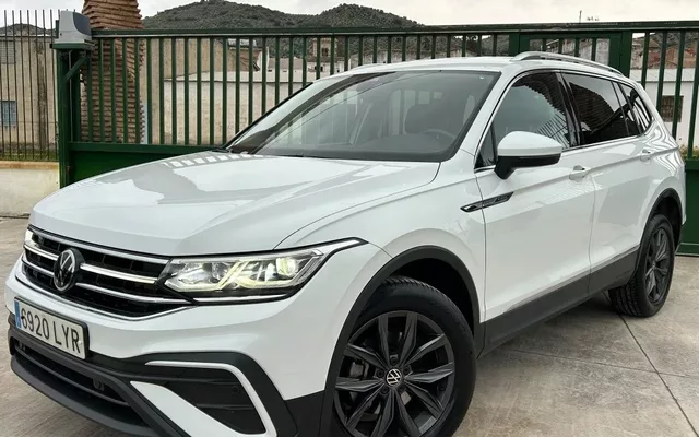 VOLKSWAGEN Tiguan Tiguan Allspace 2.0TDI Life DSG 110kW