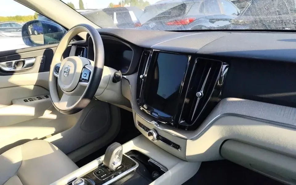 Volvo XC 60 2.0 T6 PHEV Inscription Expression AWD