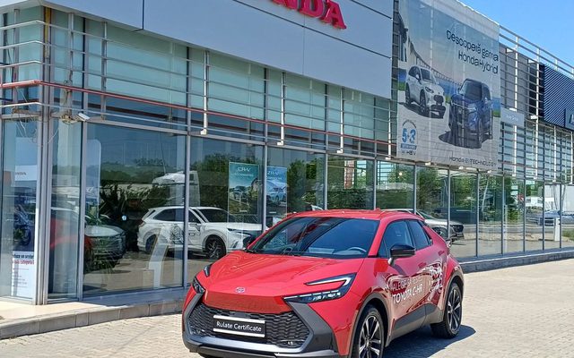 TOYOTA C-HR 2.0 hybrid 197 CP Dynamic