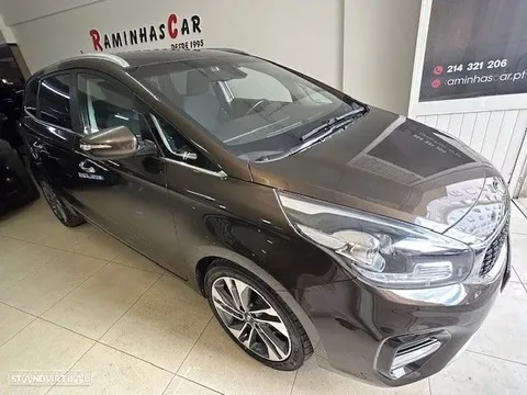 Kia Carens 1.7 CRDi ISG TX