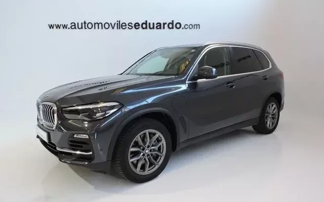 BMW X5 BMW X5 xDrive45e