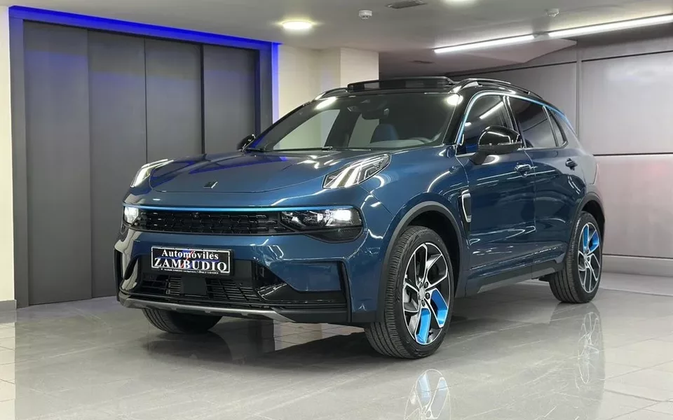 LYNK & CO 01 01 1.5T PHEV
