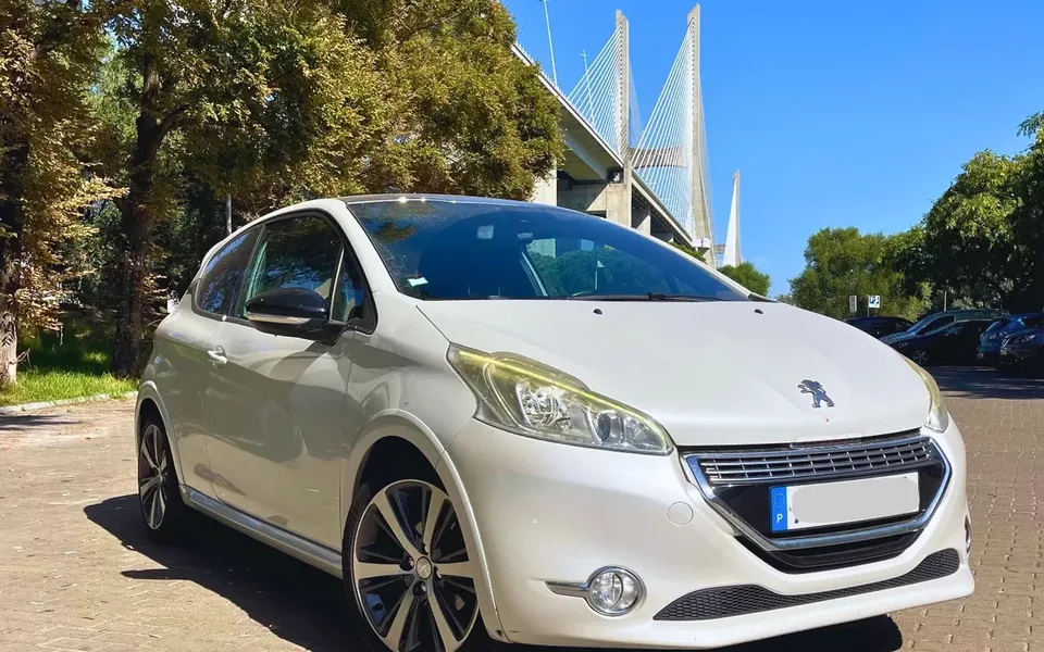 Peugeot 208 e-HDi FAP 115 Stop&Start XY