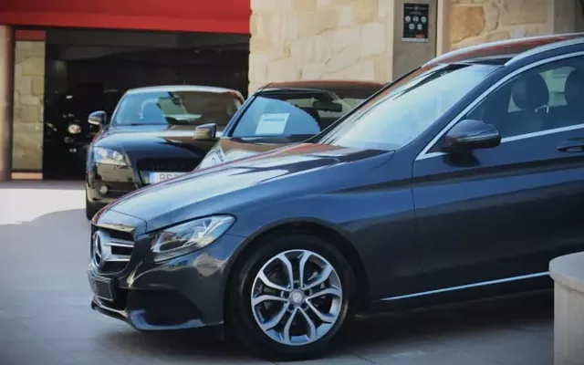 Mercedes-Benz C 200 2015 D Exclusive