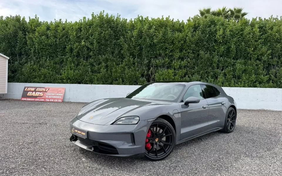 Porsche Taycan Sport Turismo GTS