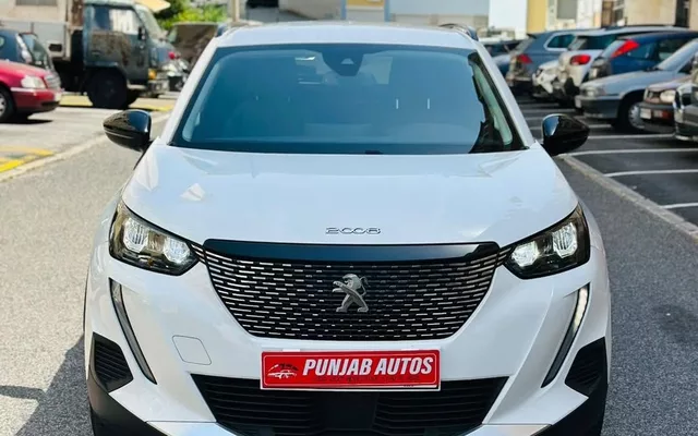 Peugeot 2008 1.5 BlueHDi Allure EAT8