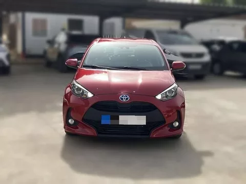 TOYOTA Yaris 120h 1.5 Active Tech