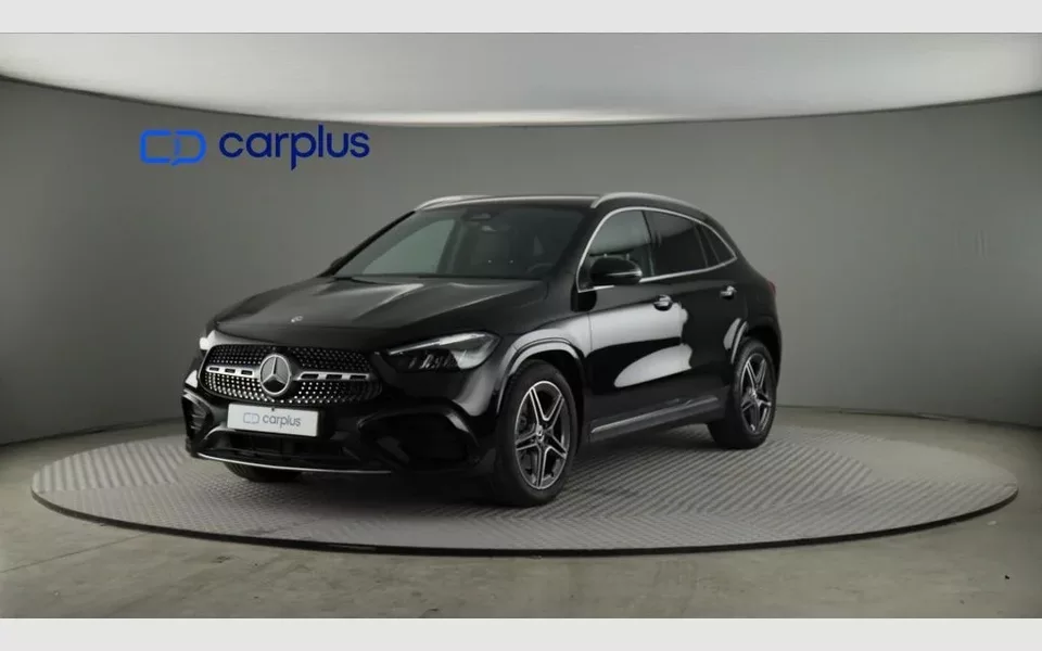 MERCEDES-BENZ Clase GLA 200
