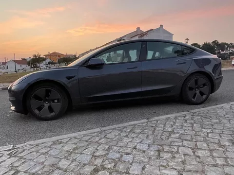 Tesla Model 3 Long Range Tração Integral