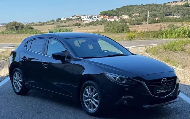 Mazda 3 Hatchback 1.5 Sky-G Evolve Navi