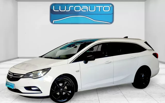 Opel Astra Sports Tourer 1.6 CDTI Black Edition S/S