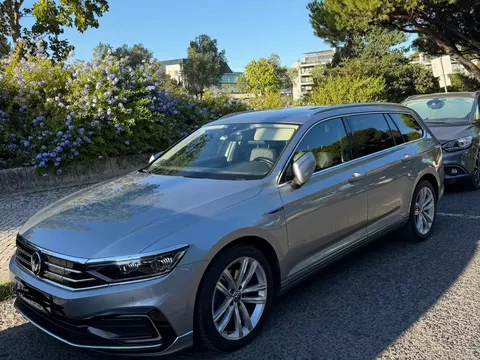 VW Passat Variant