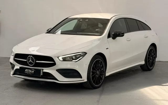 Mercedes-Benz CLA 250 e Shooting Brake AMG Line
