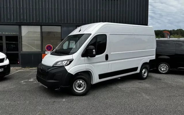 PEUGEOT BOXER FOURGON