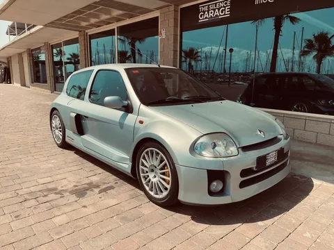 RENAULT Clio Clio 3.0 V6 Renault Sport