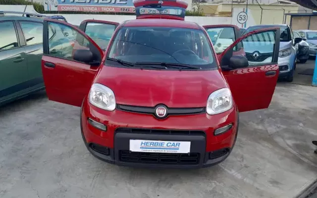 Fiat Panda 2024 2.2 BLUEHDI / GARANTIA / NACIONAL - L1H1