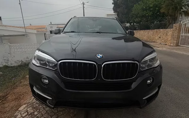BMW X5 25 d sDrive Comfort 7L