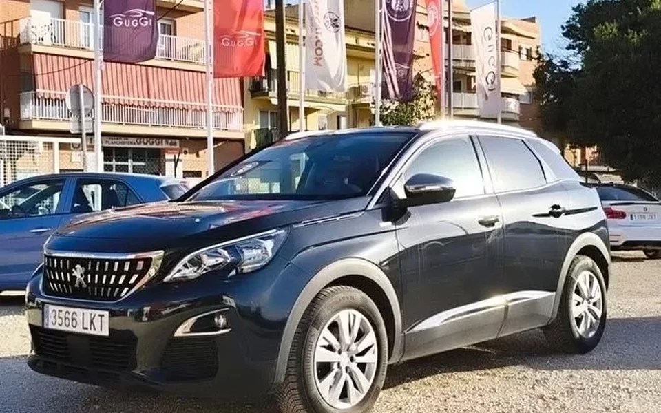 PEUGEOT 3008 3008 1.2 PureTech S&S Style 130