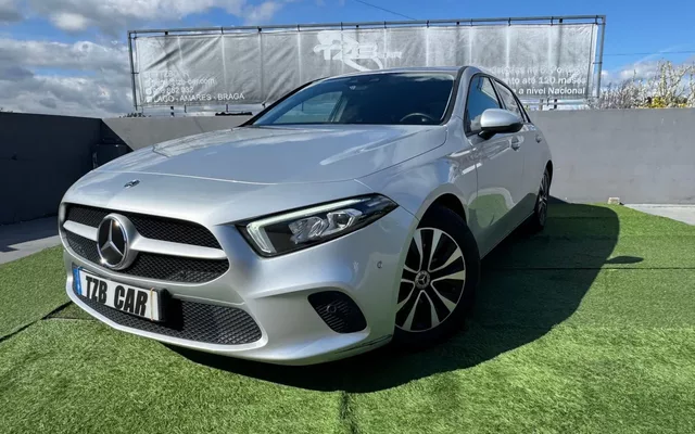Mercedes-Benz A 180 d 7G-DCT Style