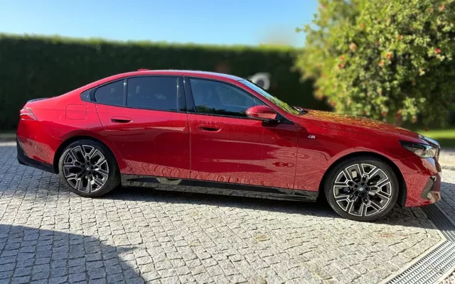 BMW 530