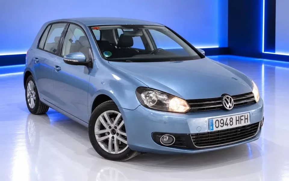 VOLKSWAGEN Golf Golf 1.6TDI CR Bluemotion Last Ed. 105 - 9890€ en Villamartin