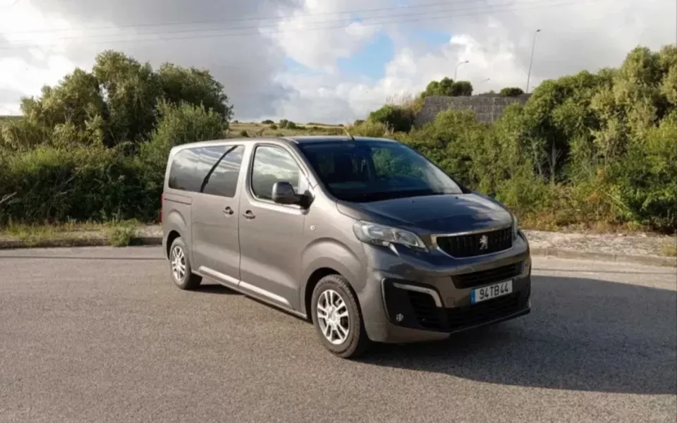 Peugeot Traveller 1.6 BlueHDi L2H1 Standard