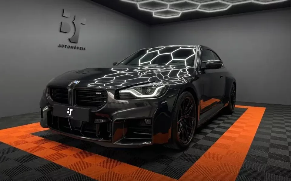 BMW M2 Auto