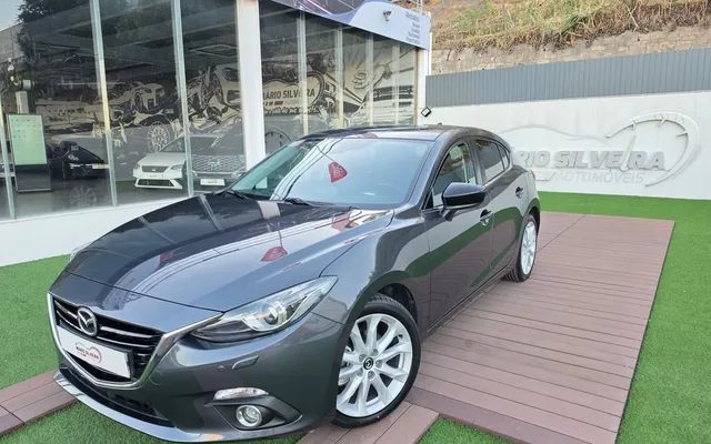 Mazda 3 Hatchback 1.5 Sky-D Excellence Navi